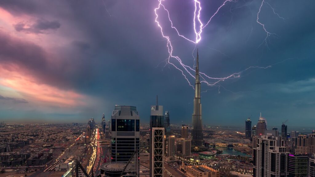 Heavy rainfall expected over the next three days in UAE, NCM warns of ...